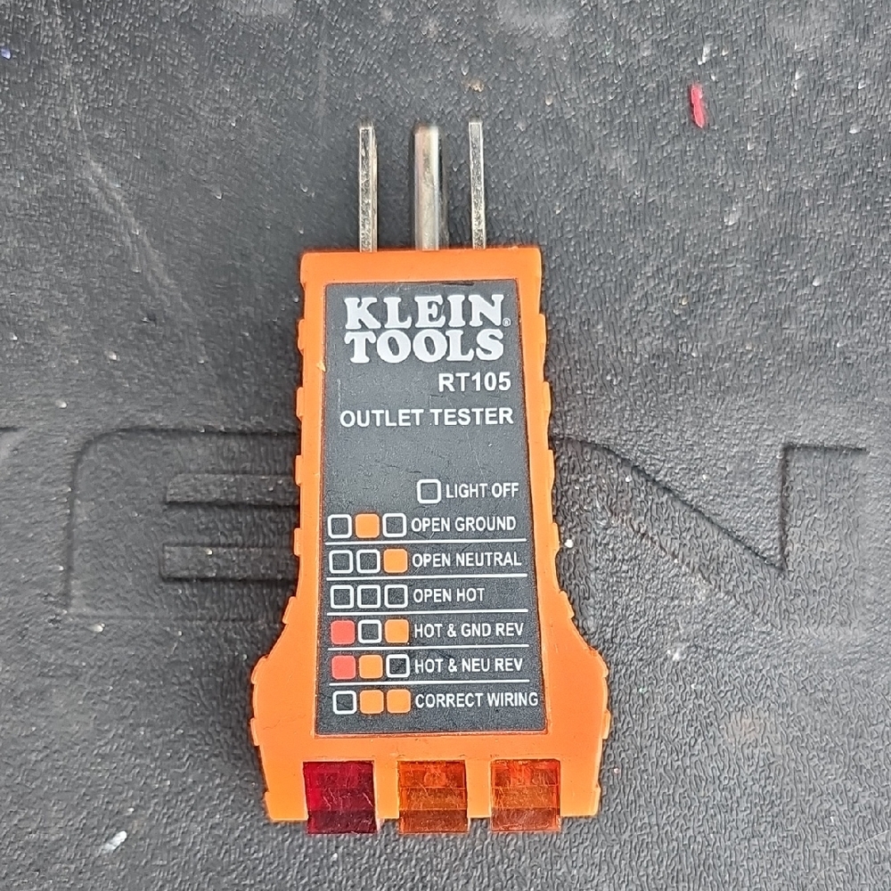 Klein Tools Orange Outlet Tester